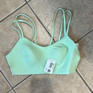 Lululemon cloud bra size 10